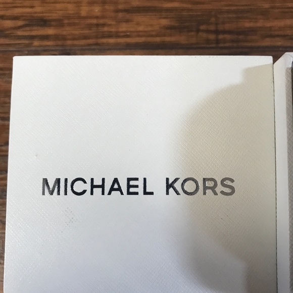 Men's Michael Kors Watch - Picture 5 of 5